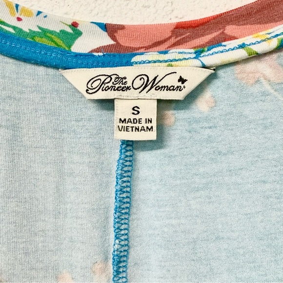 The Pioneer Woman Floral Dress - Picture 5 of 5